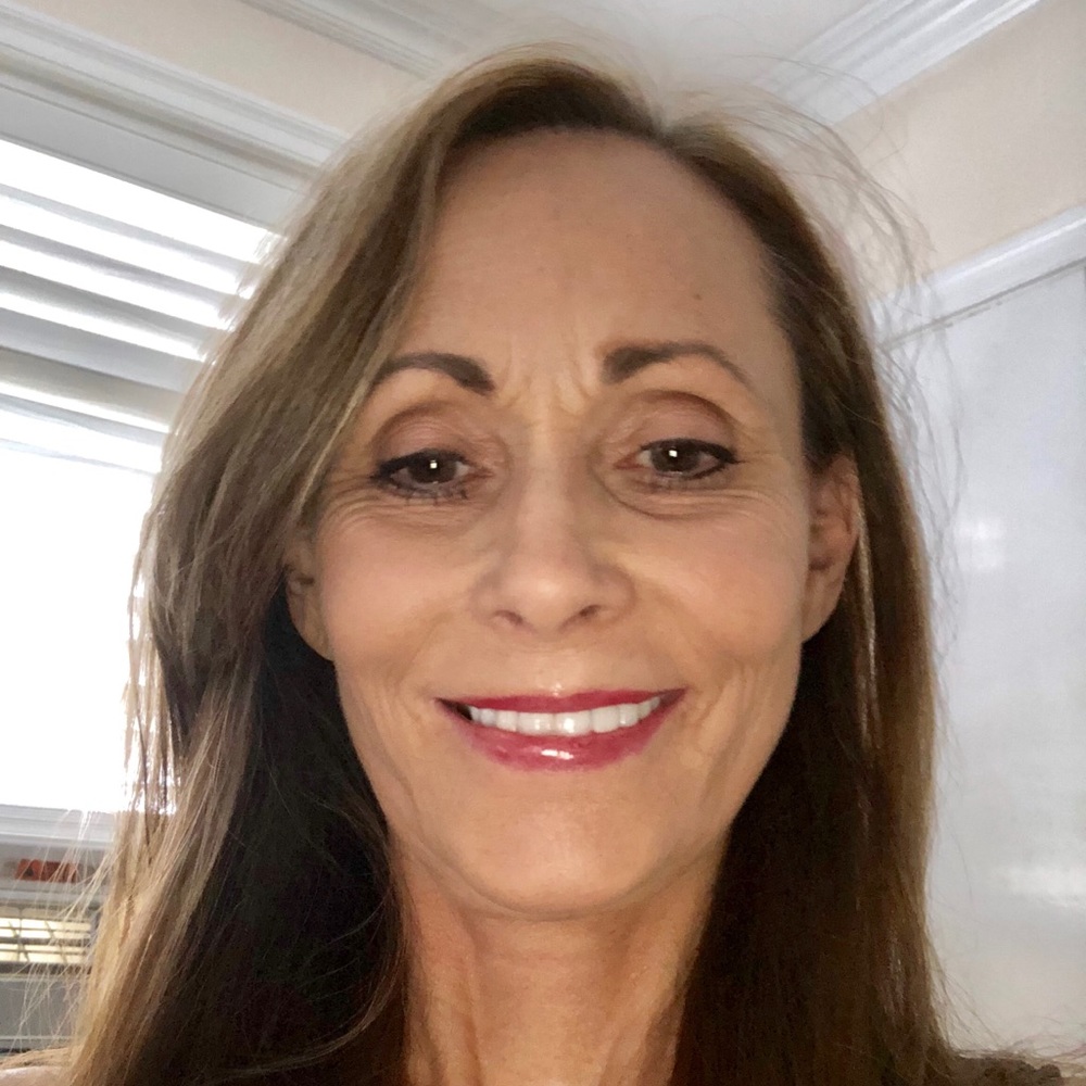 Meet your Posher, Lynn